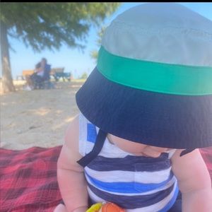 Color block bucket hat